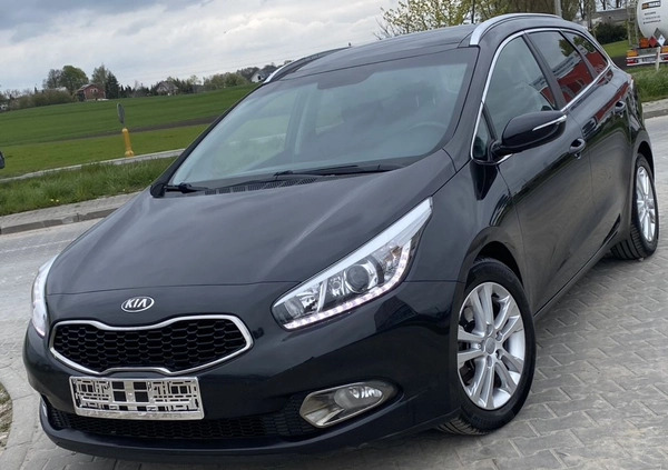 Kia Ceed cena 29900 przebieg: 192585, rok produkcji 2013 z Ustrzyki Dolne małe 781